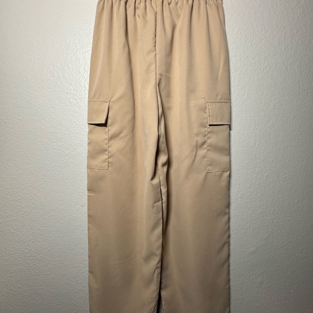 Women’s Beige Cargo Pants